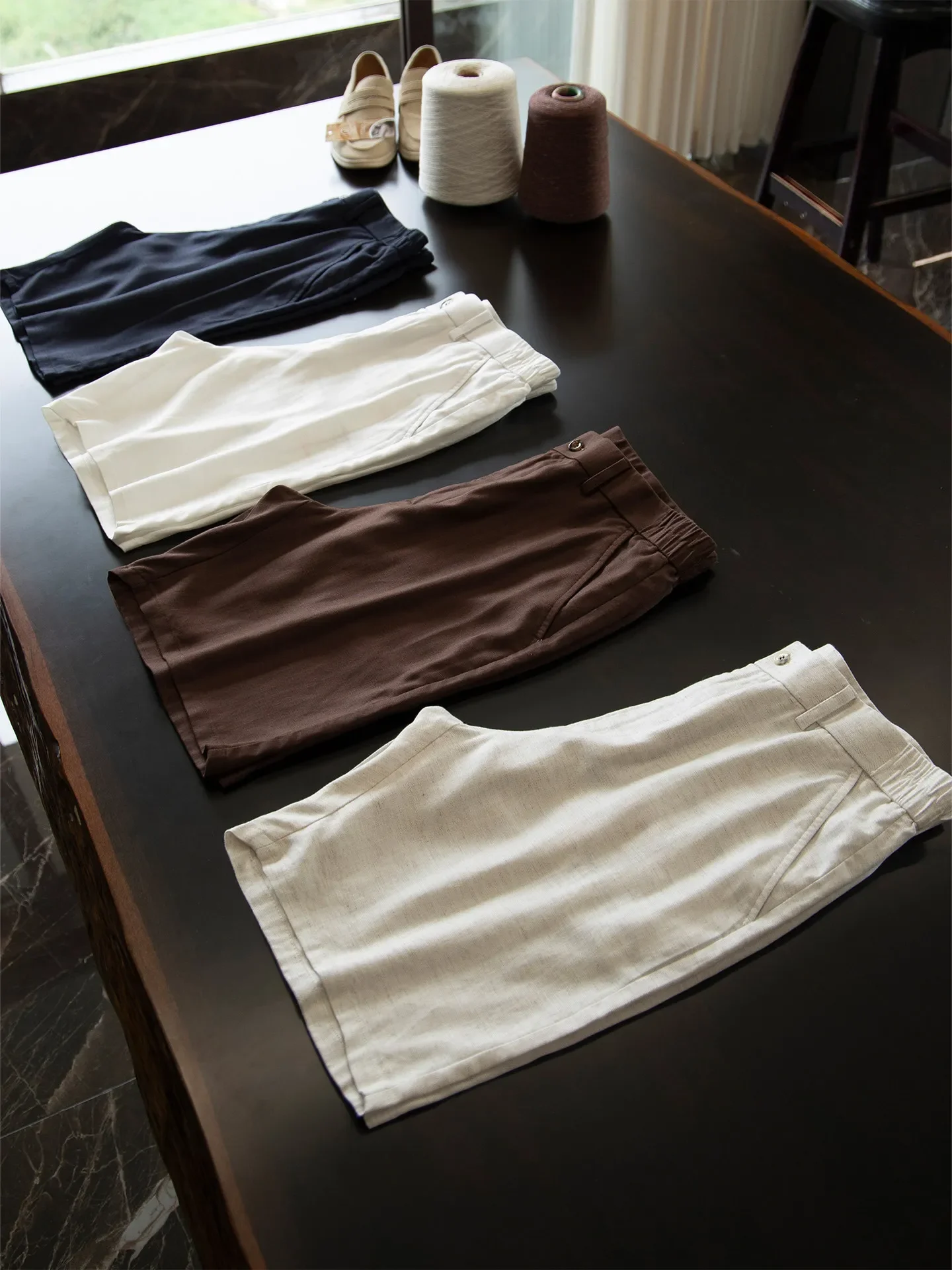 Summer comfort wear~ Old money wind men's thin five-point pants men's loose shorts
Summer comfort wear~ Old money wind men's thin five-point pants men's loose shorts