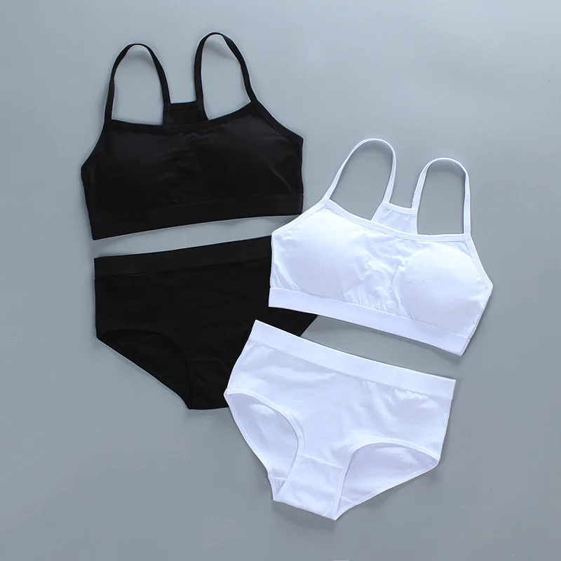 Teenage Girls Training Bras and Panties Loves Printed Kids Cotton Underwear Set Young Children Wireless Bra Briefs Students
Teenage Girls Training Bras and Panties Loves Printed Kids Cotton Underwear Set Young Children Wireless Bra Briefs Students