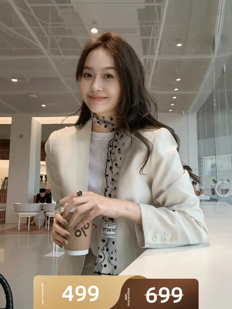 Meiyang двубортный костюм со складками без воротника, жемчугом и бисером, свободный крой, женский повседневный костюм для поездок на работу, длинный свеч V-...
Meiyang двубортный костюм со складками без воротника, жемчугом и бисером, свободный крой, женский повседневный костюм для поездок на работу, длинный свеч V-...