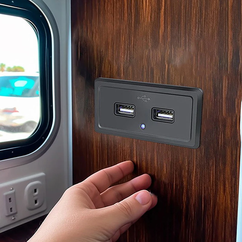 12V 3.1A Charging Socket Dual USB Ports Plug Charger Socket For 12V Car Boat Motorhome Caravan Camping Accessories
12V 3.1A Charging Socket Dual USB Ports Plug Charger Socket For 12V Car Boat Motorhome Caravan Camping Accessories