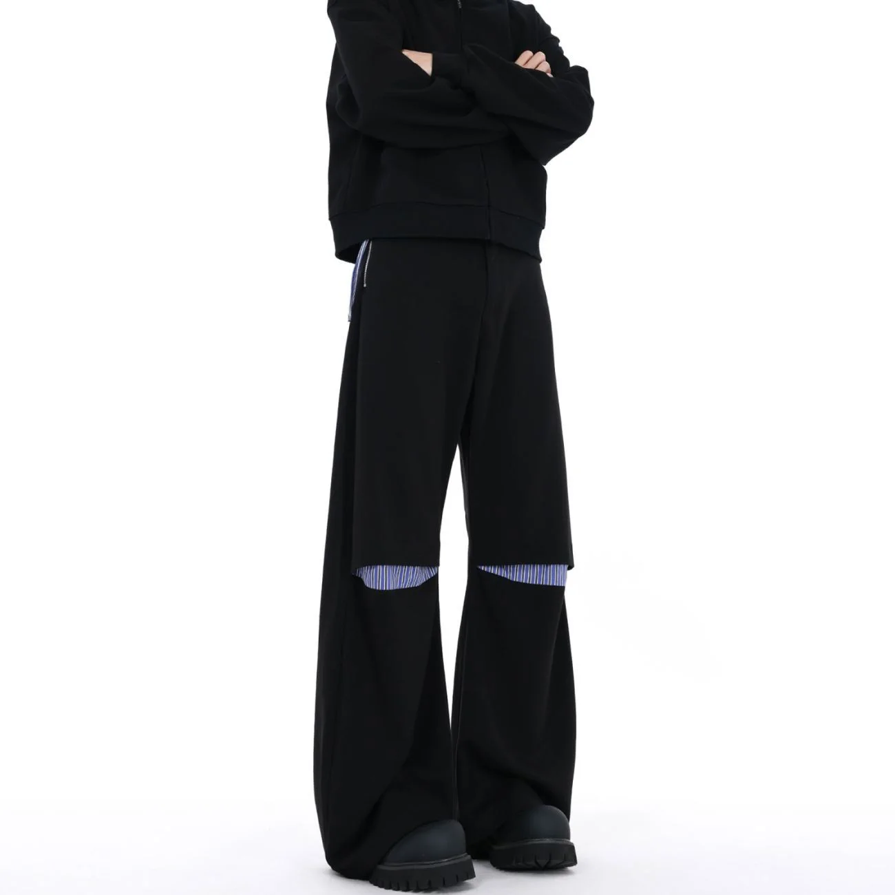 Mens Trousers Holes Patchwork Design Casual Pants Streetwear Fashion Simple Versatile Wide-Leg Pants Men'S Clothing 2025 New
Mens Trousers Holes Patchwork Design Casual Pants Streetwear Fashion Simple Versatile Wide-Leg Pants Men'S Clothing 2025 New