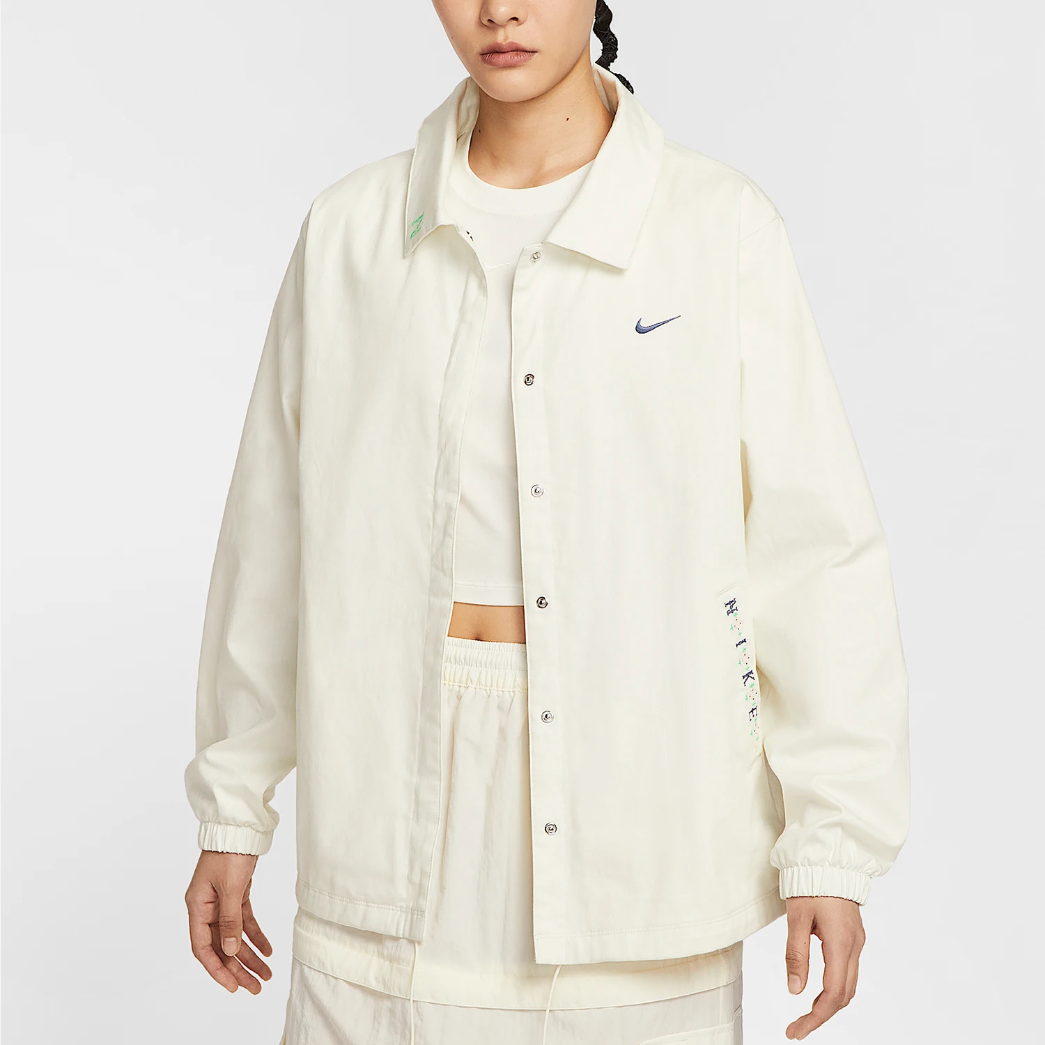 Nike genuine 2025 Women's Loose Sports Casual Collared Woven Jacket IH9274-047
Nike genuine 2025 Women's Loose Sports Casual Collared Woven Jacket IH9274-047