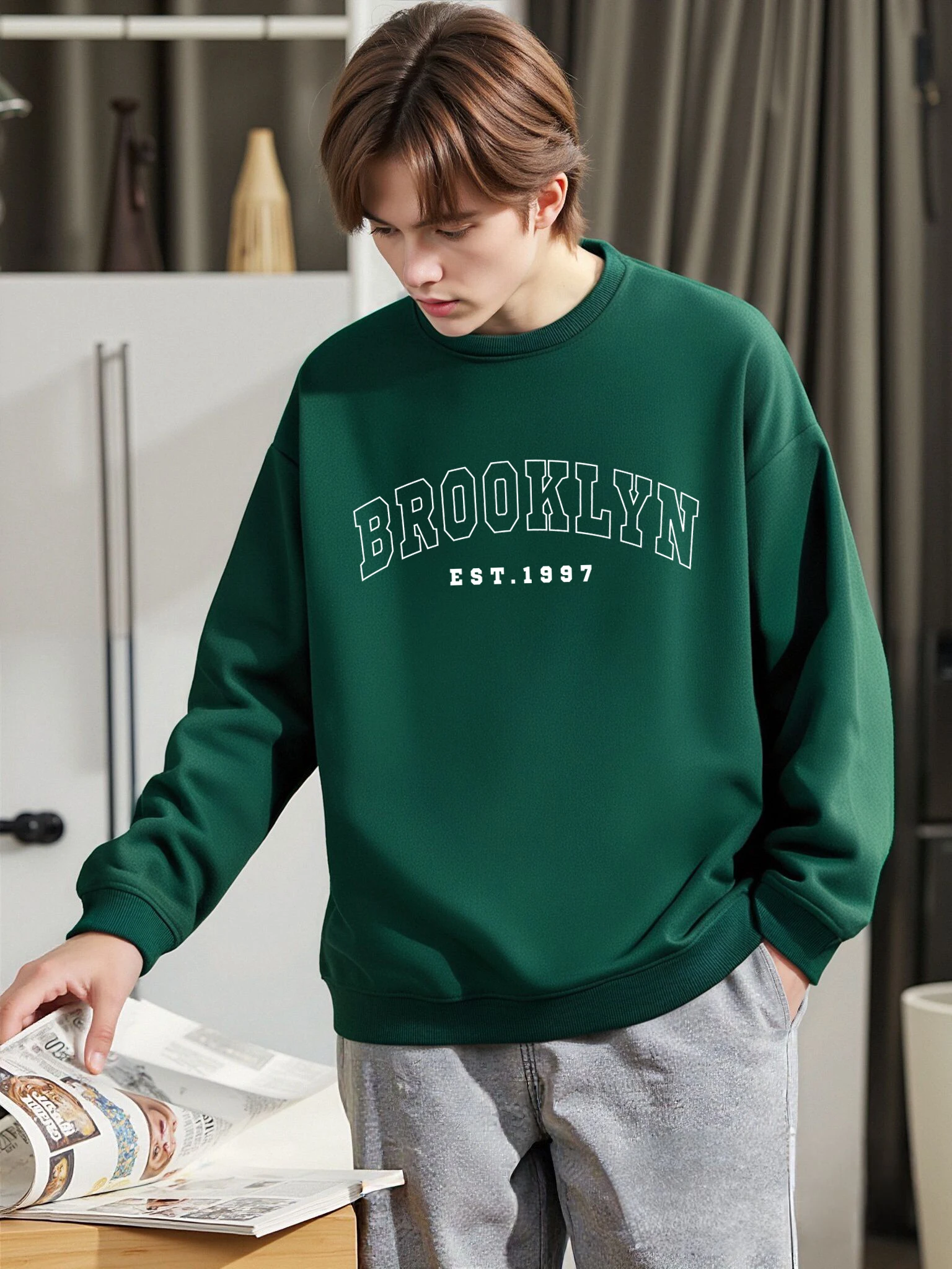 Brooklyn Est 1997, США, мужская толстовка большого размера, пуловер с круглым вырезом, осенняя модная универсальная одежда, повседневная одежда унисекс с длинным рукавом
Brooklyn Est 1997, США, мужская толстовка большого размера, пуловер с круглым вырезом, осенняя модная универсальная одежда, повседневная одежда унисекс с длинным рукавом