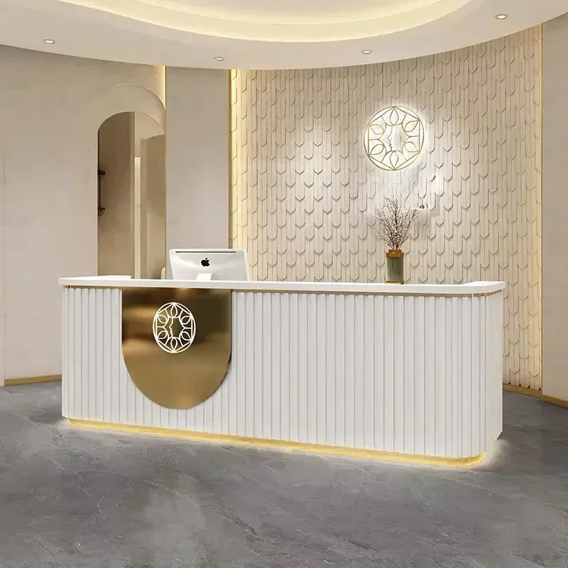 -Современная черная стойка регистрации, L-образная форма, светодиодная подсветка, стойка регистрации с логотипом для салона красоты, магазинов отелей
-Современная черная стойка регистрации, L-образная форма, светодиодная подсветка, стойка регистрации с логотипом для салона красоты, магазинов отелей