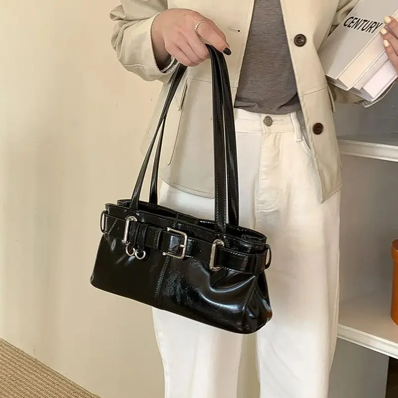 Fashion Trendy Office Lady Elegant Shoulder Bags Sweet Y2k Aesthetic Chic Women's Handbags All Match Vintage Fairy Underarm Bag
Fashion Trendy Office Lady Elegant Shoulder Bags Sweet Y2k Aesthetic Chic Women's Handbags All Match Vintage Fairy Underarm Bag