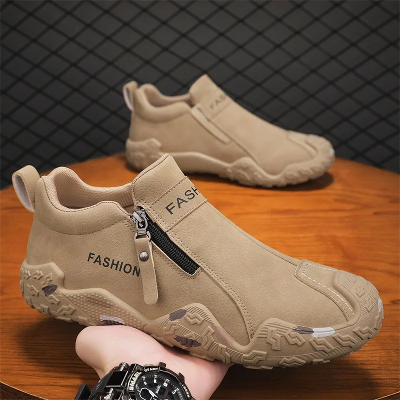 2026 Men's High-Cut Casual Sports Shoes Anti-Slip Wear-Resistant Ankle Boots Outdoor Workwear Footwear for Comfortable Walking
2026 Men's High-Cut Casual Sports Shoes Anti-Slip Wear-Resistant Ankle Boots Outdoor Workwear Footwear for Comfortable Walking