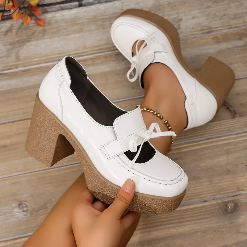 Autumn New Cutout High Heeled Single Shoes Round Toe Bow Slip-on Platform Non-Slip Block Heel Shoes
Autumn New Cutout High Heeled Single Shoes Round Toe Bow Slip-on Platform Non-Slip Block Heel Shoes