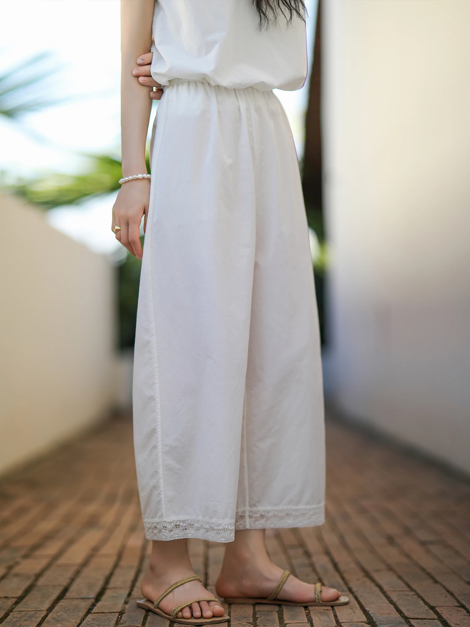 Летние брюки Mallin New 5A из натурального шелка и хлопка с многослойной эластичной талией, защитой от просвечивания, с оборками и кружевной отделкой, повседневные, прямого кроя
Летние брюки Mallin New 5A из натурального шелка и хлопка с многослойной эластичной талией, защитой от просвечивания, с оборками и кружевной отделкой, повседневные, прямого кроя