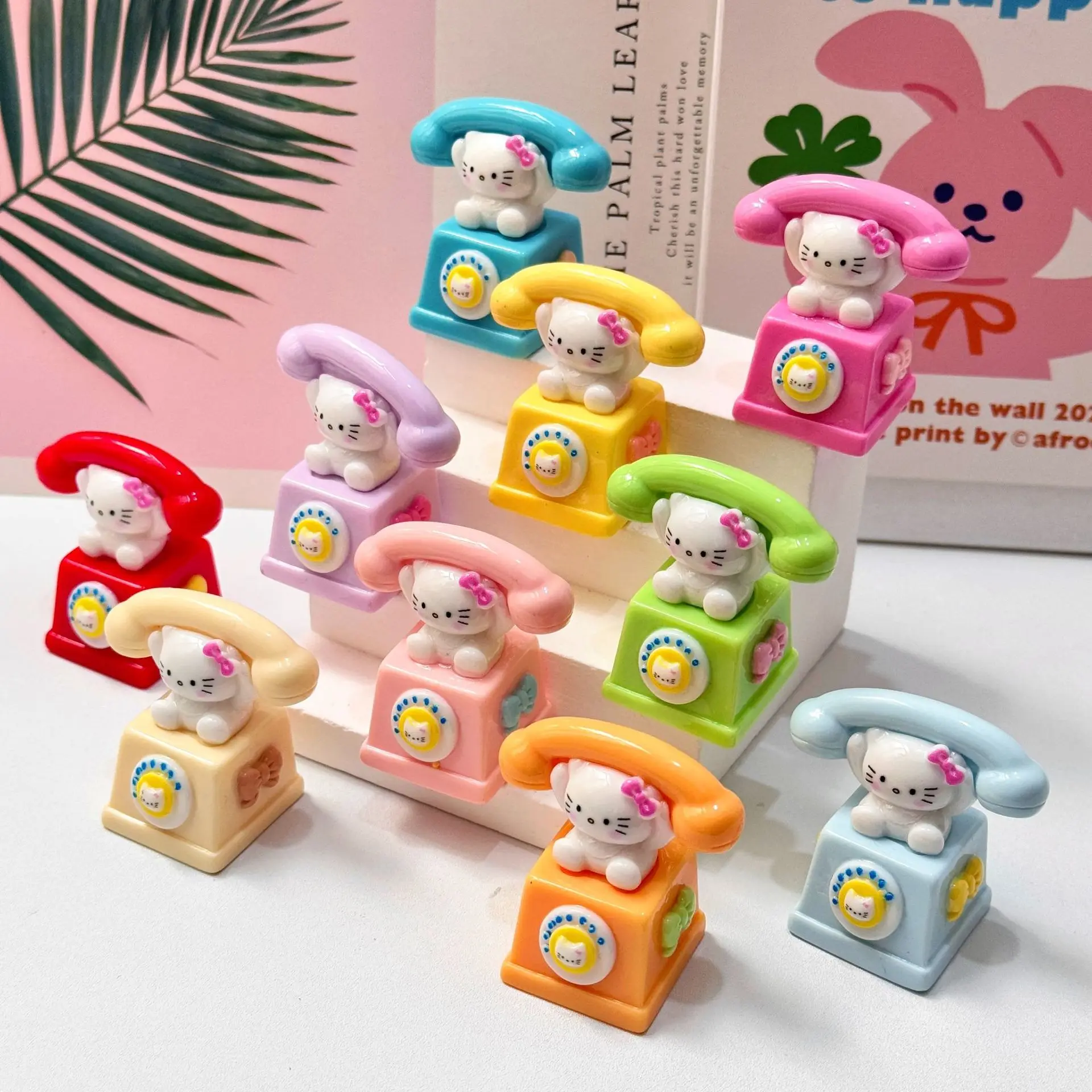 Cute 3D kitten phone, cute gran DIY jewelry pendant keychain, family-style cartoon resin accessory
Cute 3D kitten phone, cute gran DIY jewelry pendant keychain, family-style cartoon resin accessory