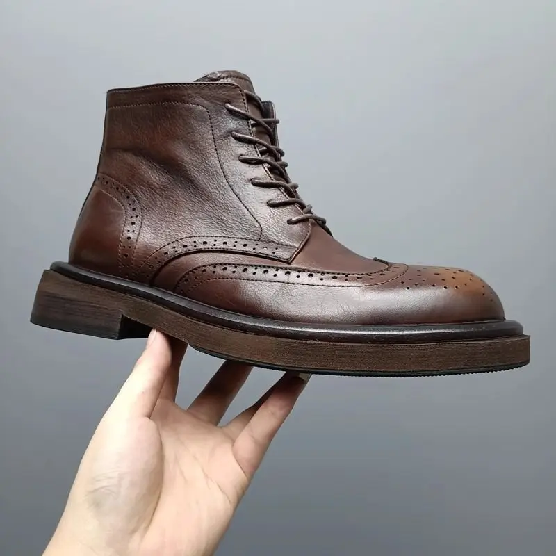 Men's Motorcycle Boots Blo Thi Bot Work Boots round Head High Top Leather oes Carved Boots Briti Sle
Men's Motorcycle Boots Blo Thi Bot Work Boots round Head High Top Leather oes Carved Boots Briti Sle