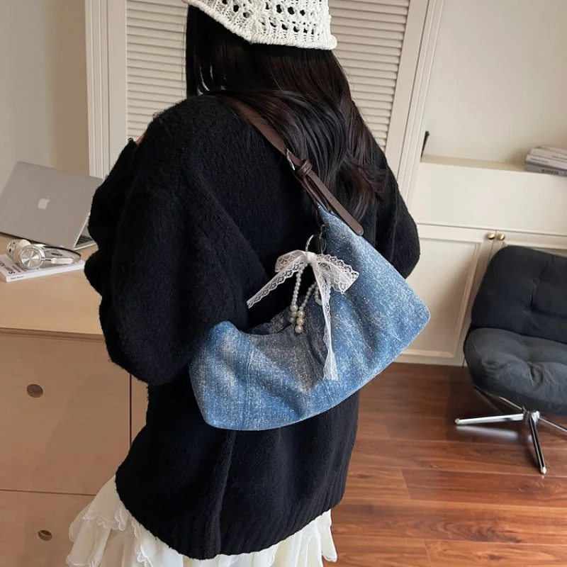 Trendy Clear Festival Bag For Women PVC Crossbody With Leather Trim For Security Style And Convenience
Trendy Clear Festival Bag For Women PVC Crossbody With Leather Trim For Security Style And Convenience