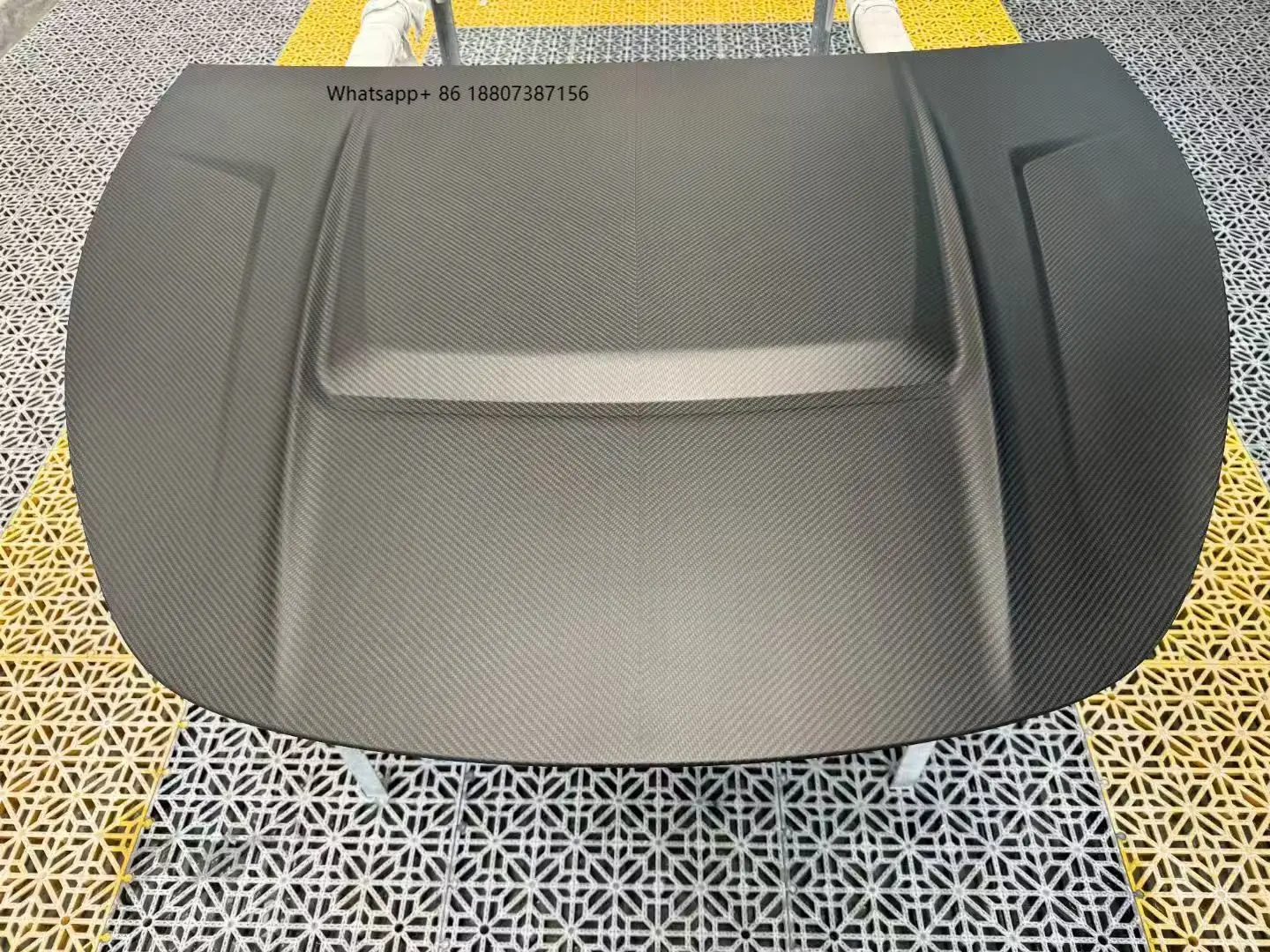 Новый сухой карбоновый бампер для Tesla Model Y с вырезами под выхлопную трубу
Новый сухой карбоновый бампер для Tesla Model Y с вырезами под выхлопную трубу