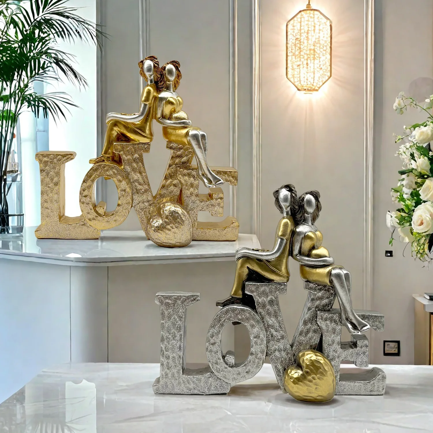 Modern Luxury Gold Accented Couple Statue Resin Figurine Office Desktop Entryway Decor
Modern Luxury Gold Accented Couple Statue Resin Figurine Office Desktop Entryway Decor