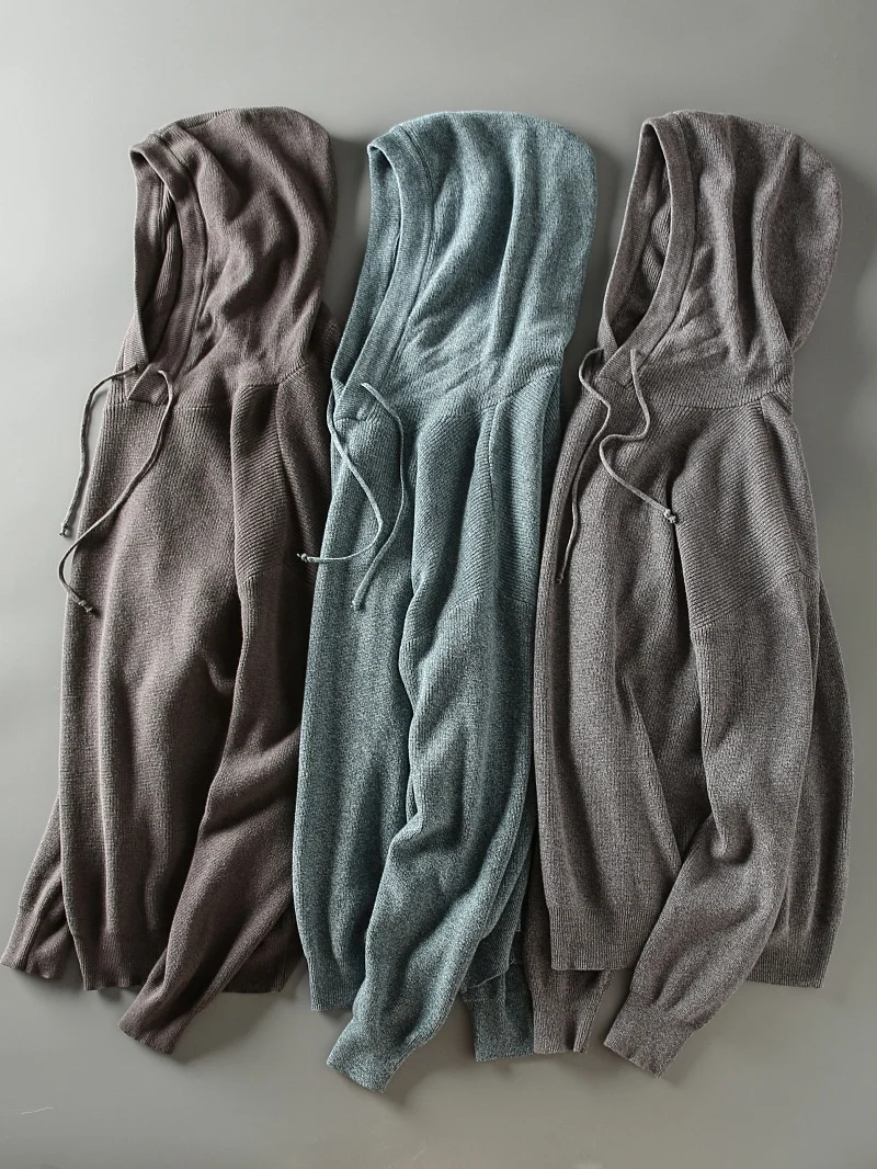 Мягкий вязаный свитер из чистого хлопка для мужчин, свободный повседневный худи с капюшоном, удлиненный рукав, молодежный осенне-зимний модный стиль
Мягкий вязаный свитер из чистого хлопка для мужчин, свободный повседневный худи с капюшоном, удлиненный рукав, молодежный осенне-зимний модный стиль