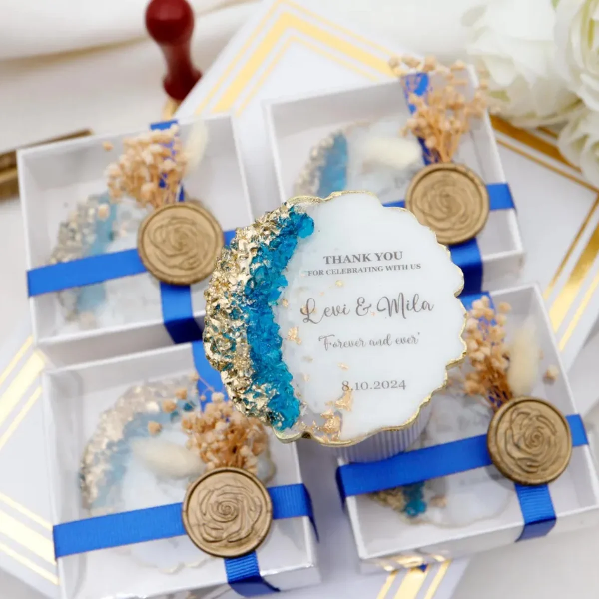 10 шт. Роскошный синий свадебный магнит, сувениры для свадебного душа, магнит для экономии даты, свадебный подарок для гостей, персонализированный холодильник
10 шт. Роскошный синий свадебный магнит, сувениры для свадебного душа, магнит для экономии даты, свадебный подарок для гостей, персонализированный холодильник