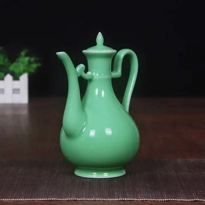 Longquan Celadon Wine Pot Ceramic Hot Pot, Warm Pot, Antique Chinese Wine Pot Tea Pot Utensils
Longquan Celadon Wine Pot Ceramic Hot Pot, Warm Pot, Antique Chinese Wine Pot Tea Pot Utensils