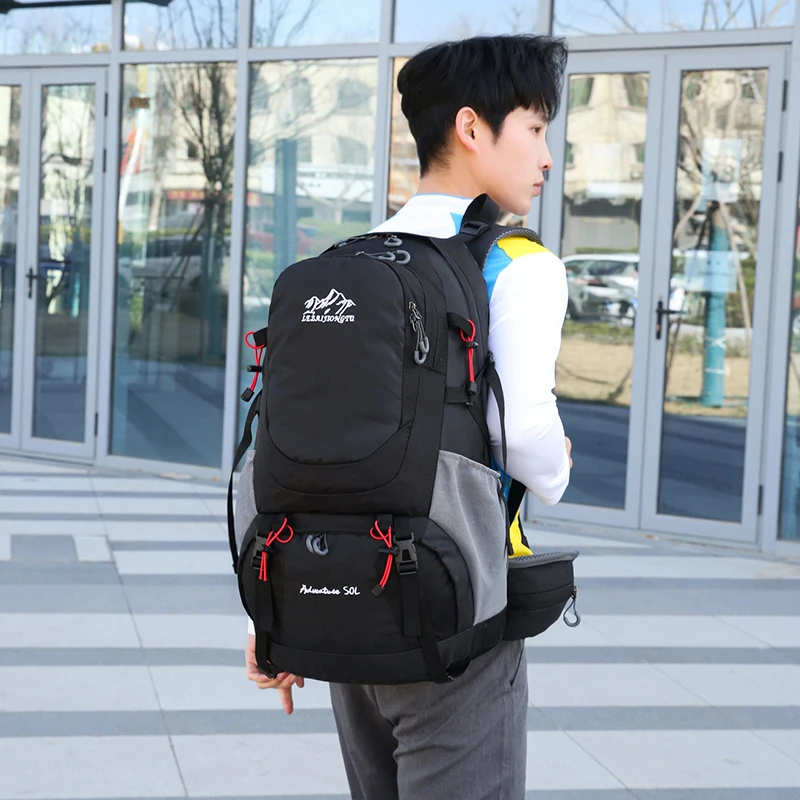 Fashionable and Luxurious Outdoor Sports Backpack Unisex Large-capacity hiking backpack Travel backpack for men
Fashionable and Luxurious Outdoor Sports Backpack Unisex Large-capacity hiking backpack Travel backpack for men