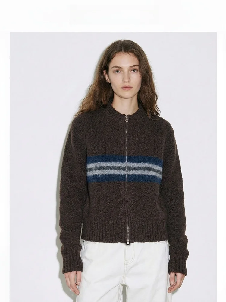 Retro Striped Knitted Cardigan Women's Brown Wool round Ne Sweater Jaet Double Zipper Soft Acrylic Bubble Sve Long Sve
Retro Striped Knitted Cardigan Women's Brown Wool round Ne Sweater Jaet Double Zipper Soft Acrylic Bubble Sve Long Sve
