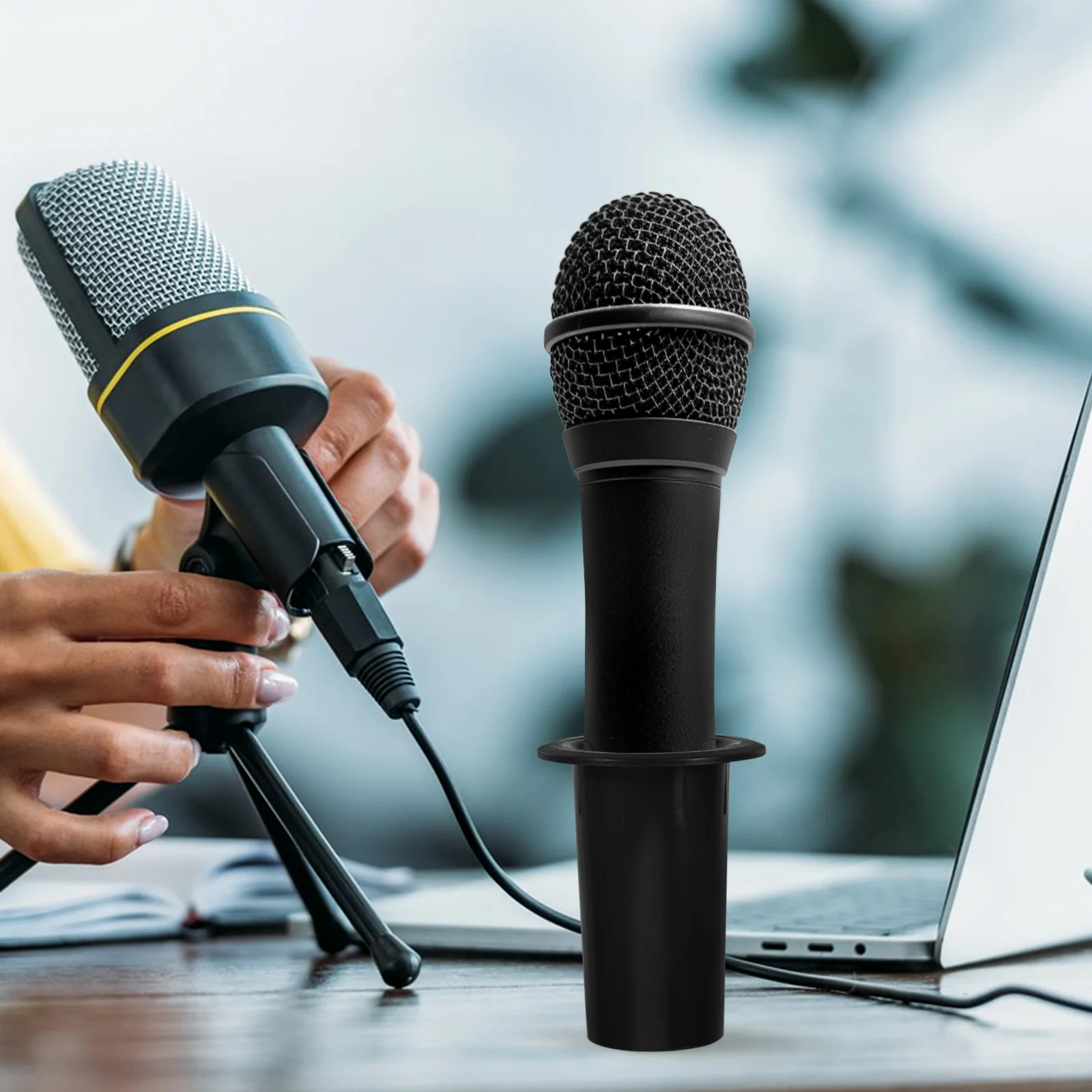 6Pcs Microphone 40x77mm Black Stable Plastic Desktop Bracket for Office Home Home Microphone Bracket Studio Broadcasting
6Pcs Microphone 40x77mm Black Stable Plastic Desktop Bracket for Office Home Home Microphone Bracket Studio Broadcasting