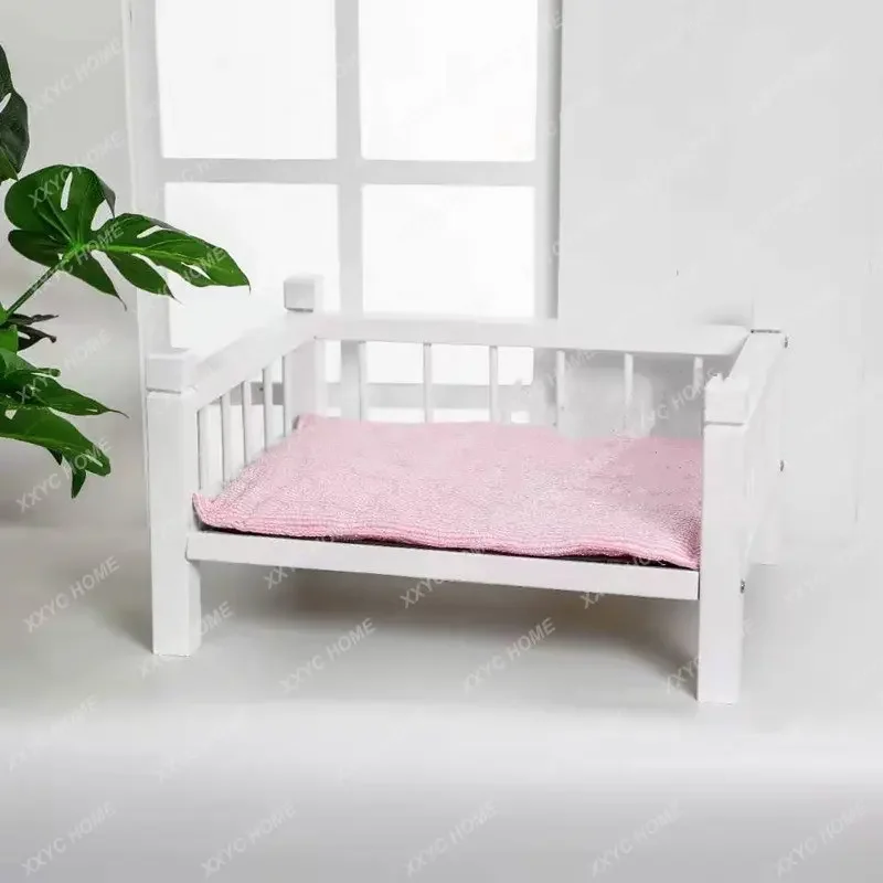 Pet Wooden Bed Solid Wood Dog Bed Cat Bed Single Layer Blue Gray Pink Kennel Teddy Bear Princess European Style off the Ground
Pet Wooden Bed Solid Wood Dog Bed Cat Bed Single Layer Blue Gray Pink Kennel Teddy Bear Princess European Style off the Ground