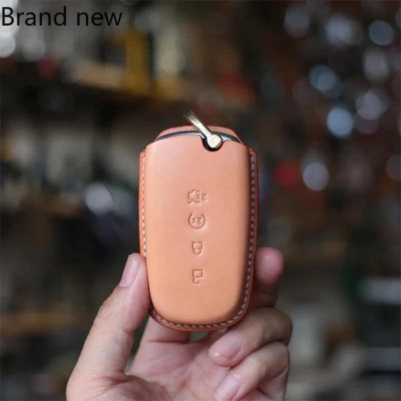 Suitable for Ford Mustang Liema Mondeo Edge leather handmade key case Original design Minimalist key case
Suitable for Ford Mustang Liema Mondeo Edge leather handmade key case Original design Minimalist key case