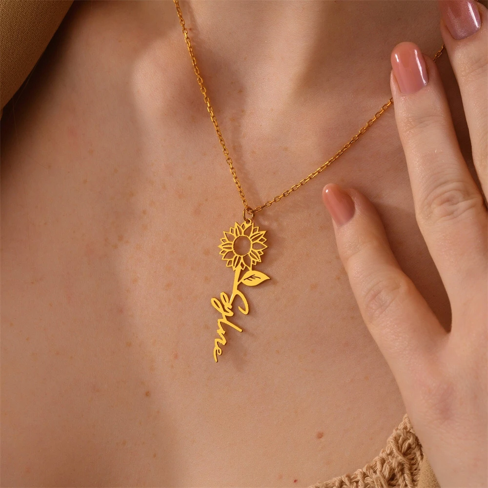 Personalized Name Sunflower Necklace 18K Gold Plated Custom Floral Nameplate Pendant Necklaces Christmas Gift for Women Choker
Personalized Name Sunflower Necklace 18K Gold Plated Custom Floral Nameplate Pendant Necklaces Christmas Gift for Women Choker