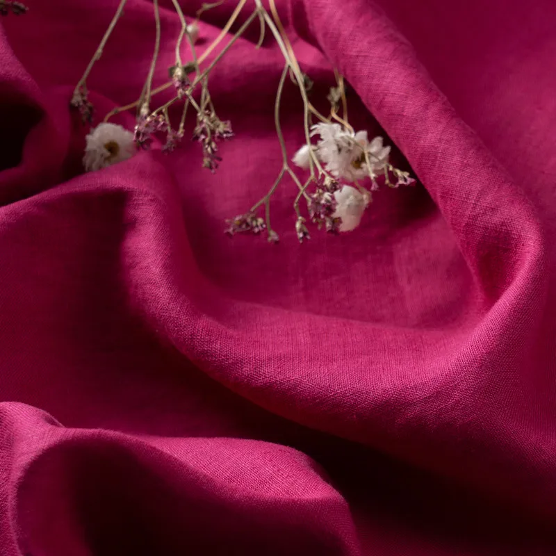 High quality pure flax fabrics Rose red Sand washed yarn dyed fabric Spring and autumn Shirt Dress Gown windbreaker tissu
High quality pure flax fabrics Rose red Sand washed yarn dyed fabric Spring and autumn Shirt Dress Gown windbreaker tissu