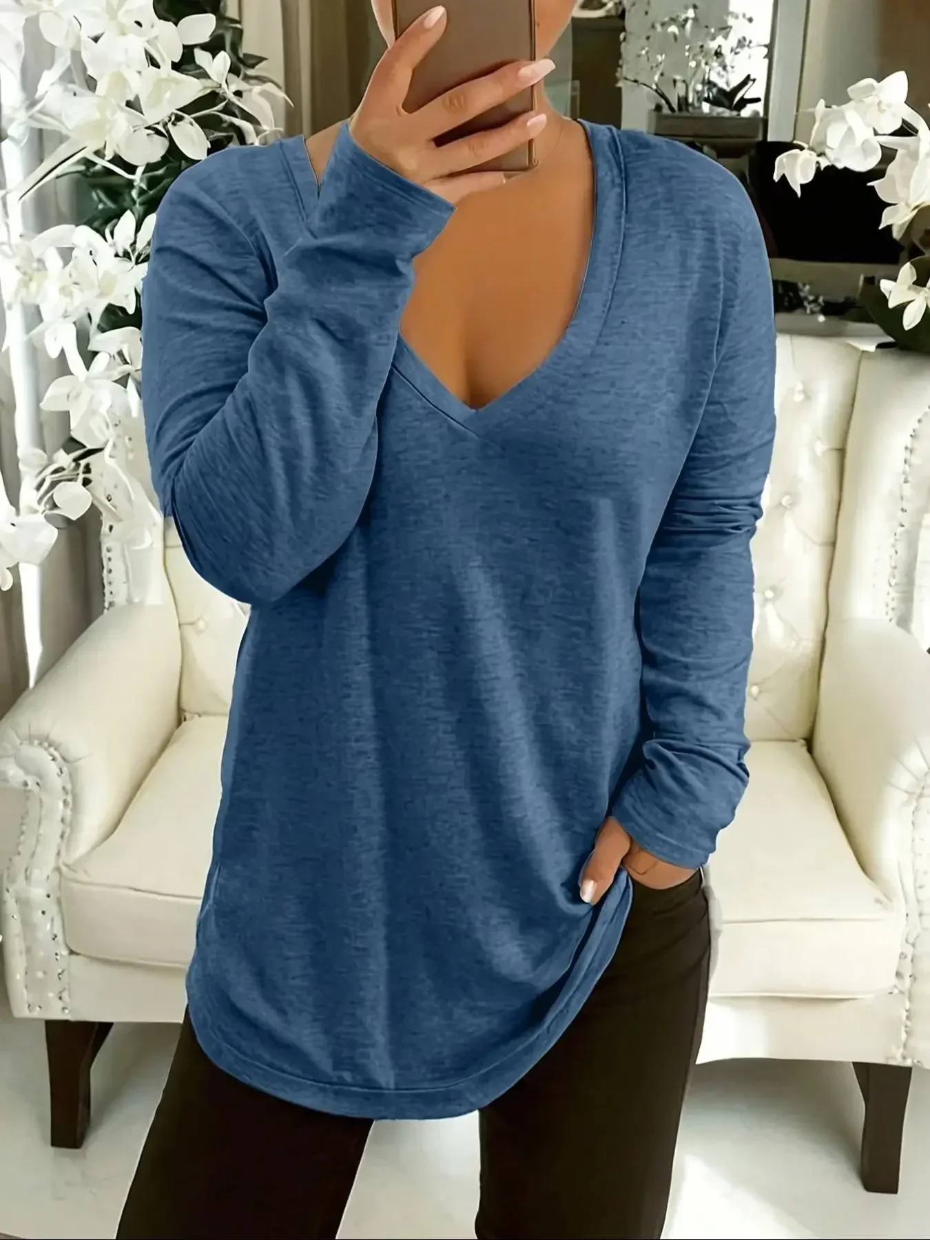 Women's Plus Size1XL-5XL Fashion V-neck Long Sleeved T-shirt Ladies Casual Simple Solid Color T-shirt
Women's Plus Size1XL-5XL Fashion V-neck Long Sleeved T-shirt Ladies Casual Simple Solid Color T-shirt