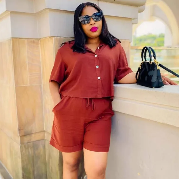 Women New Cotton Linen Set Short Sleeve Button Shirt Blouses Shorts Casual Solid Color 2-piece Suit Loose Office Two-piece Suit
Women New Cotton Linen Set Short Sleeve Button Shirt Blouses Shorts Casual Solid Color 2-piece Suit Loose Office Two-piece Suit