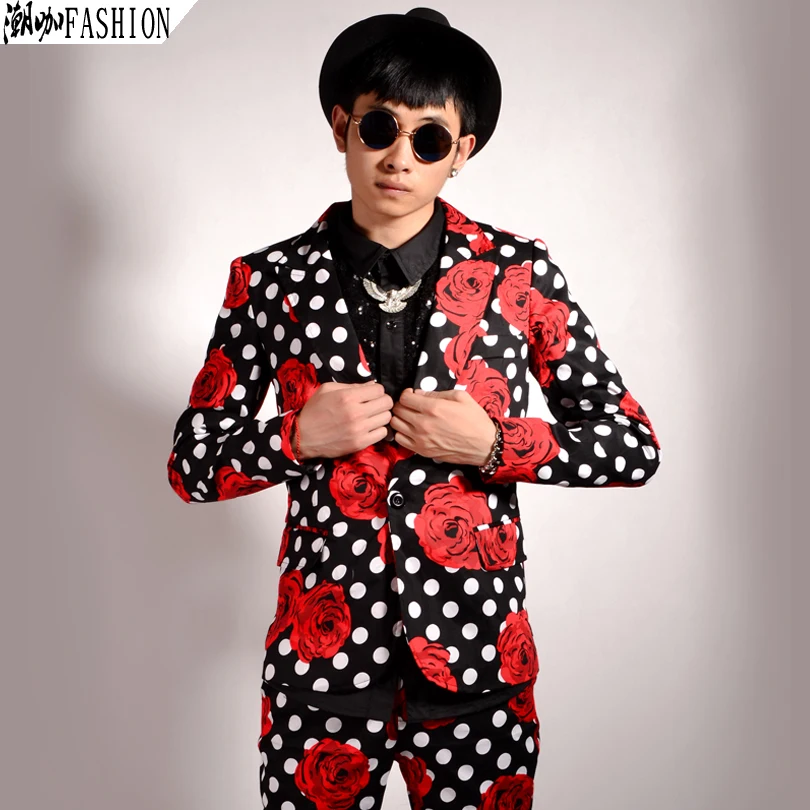 European and American men's fashion polka dot rose personalized suit stage Korean printed men's suit performance clothing
European and American men's fashion polka dot rose personalized suit stage Korean printed men's suit performance clothing