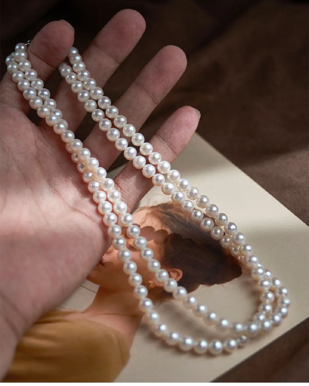 Premium Bow Necklace AAAA 6-7mm Natural Japanese Round Pearl Necklace 18inch/925s
Premium Bow Necklace AAAA 6-7mm Natural Japanese Round Pearl Necklace 18inch/925s