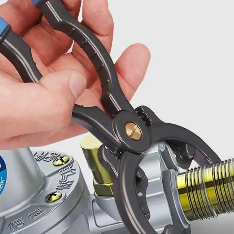 3 in 1 Gas for Valve Wrench Gas for Tank Spanner Nutcracker Multi-functional Han
3 in 1 Gas for Valve Wrench Gas for Tank Spanner Nutcracker Multi-functional Han