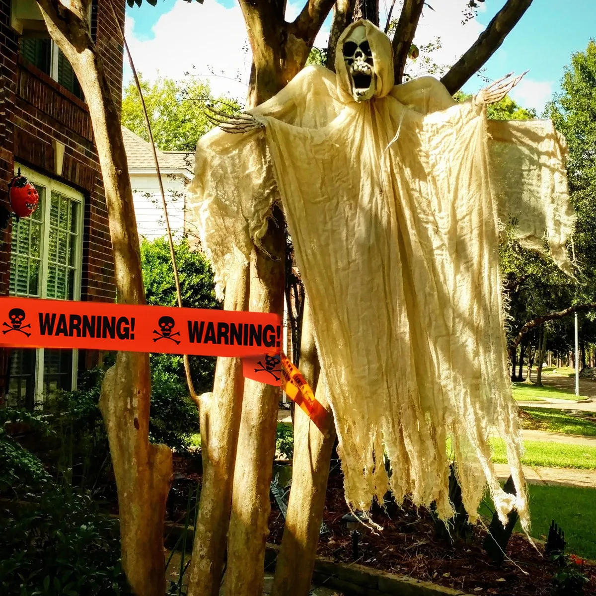 2Pcs Halloween Caution Tape Yellow Orange Weatherproof Warning Barrier Tape for Construction Sites Haunted Houses Party Decor
2Pcs Halloween Caution Tape Yellow Orange Weatherproof Warning Barrier Tape for Construction Sites Haunted Houses Party Decor