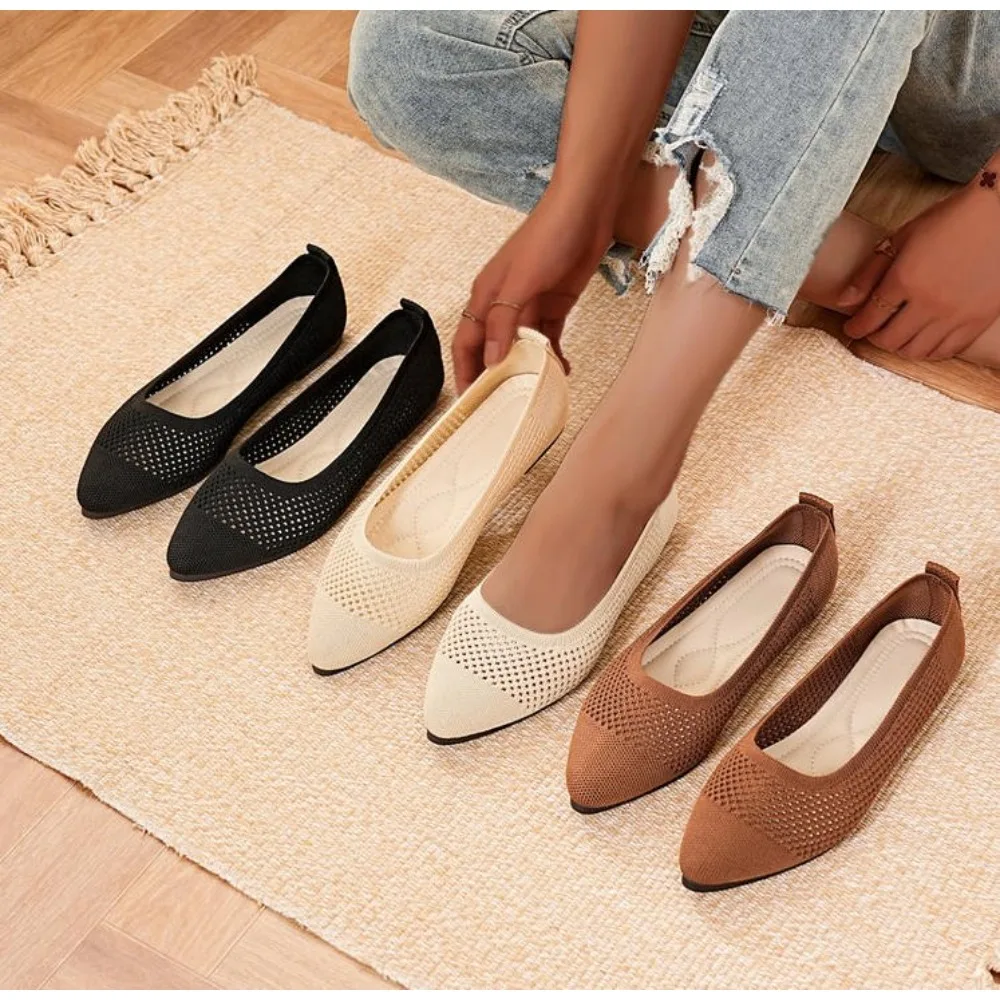 New 2026 Women's Flat Shoes Fashion Leisure Comfortable Walking Large Size Pointed Shallow Elastic Knitting Face Versatile
New 2026 Women's Flat Shoes Fashion Leisure Comfortable Walking Large Size Pointed Shallow Elastic Knitting Face Versatile