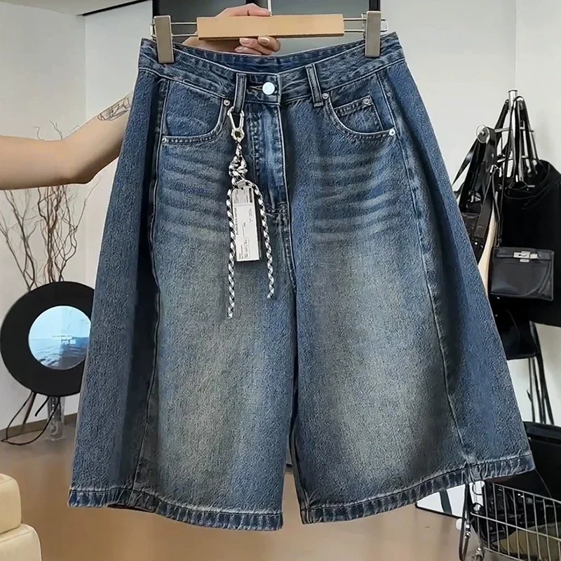 Women's Y2K Vintage Baggy Jean Shorts Wide Leg Denim Korea Streetwear Casual Washed Oversize Five-Pocket Summer Shorts
Women's Y2K Vintage Baggy Jean Shorts Wide Leg Denim Korea Streetwear Casual Washed Oversize Five-Pocket Summer Shorts