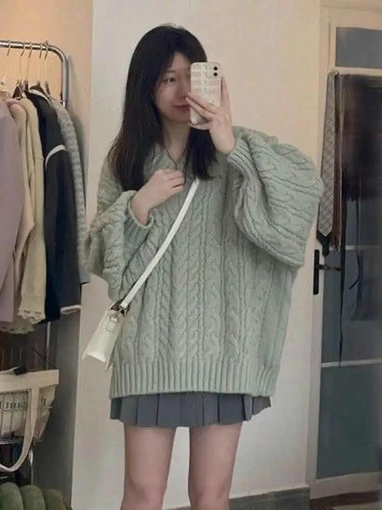 Women's V-neck Knitted Sweater Thickened Loose Fit Soft Sweet Korean Style Autumn Winter Versatile Fashionable Casual Top
Women's V-neck Knitted Sweater Thickened Loose Fit Soft Sweet Korean Style Autumn Winter Versatile Fashionable Casual Top
