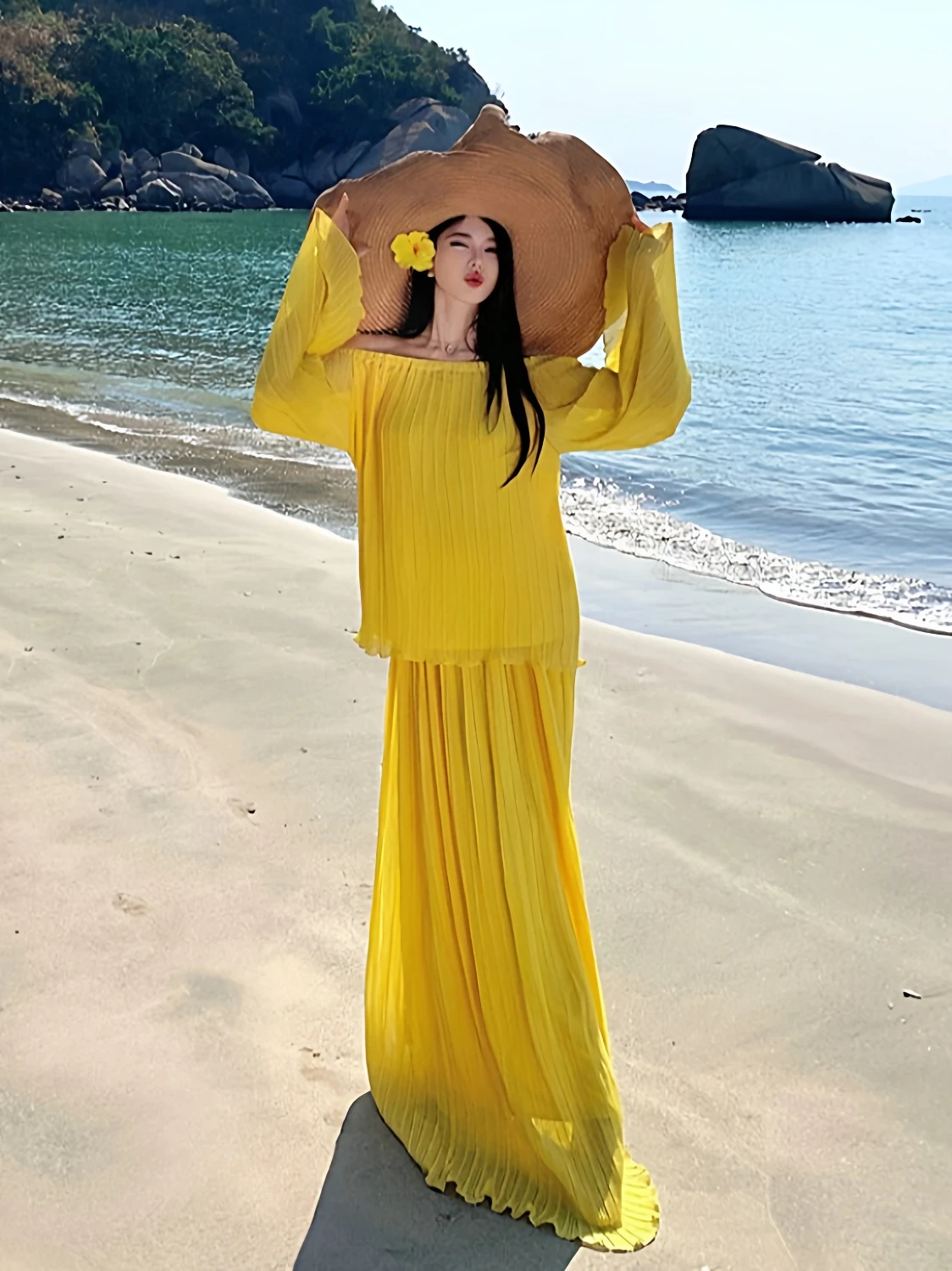 Yellow Bright White Halter Neck Long Sleeve Island Skirt Two Piece Set Loose Fit Casual Summer Fashion Women's Clothing
Yellow Bright White Halter Neck Long Sleeve Island Skirt Two Piece Set Loose Fit Casual Summer Fashion Women's Clothing