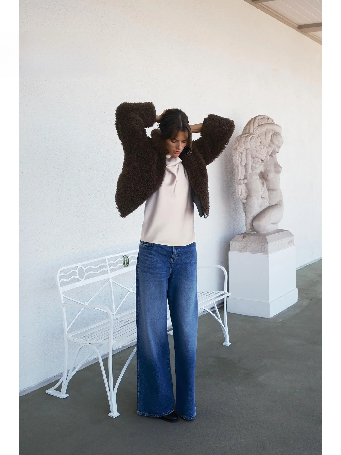 ZAPRHA 2025 Autumn New American Casual Fce Jaet Women's High Sensation ort Outerwear Zipper Closure Warm Long Sve
ZAPRHA 2025 Autumn New American Casual Fce Jaet Women's High Sensation ort Outerwear Zipper Closure Warm Long Sve