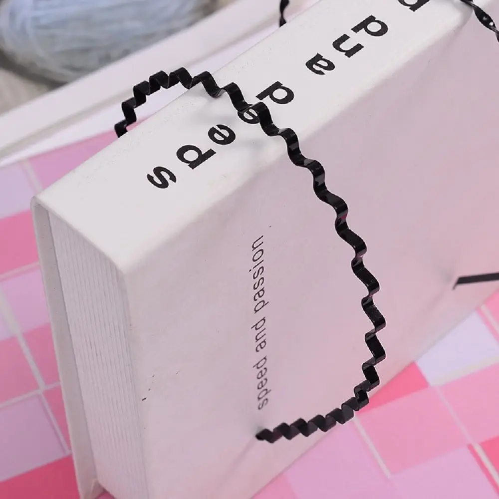 Elegnat Cross Wave Shape Headband Double Layer Simple Thin Metal Hair Hoop Headwear Elastic Men Hair Bands Female/Girls 
Elegnat Cross Wave Shape Headband Double Layer Simple Thin Metal Hair Hoop Headwear Elastic Men Hair Bands Female/Girls