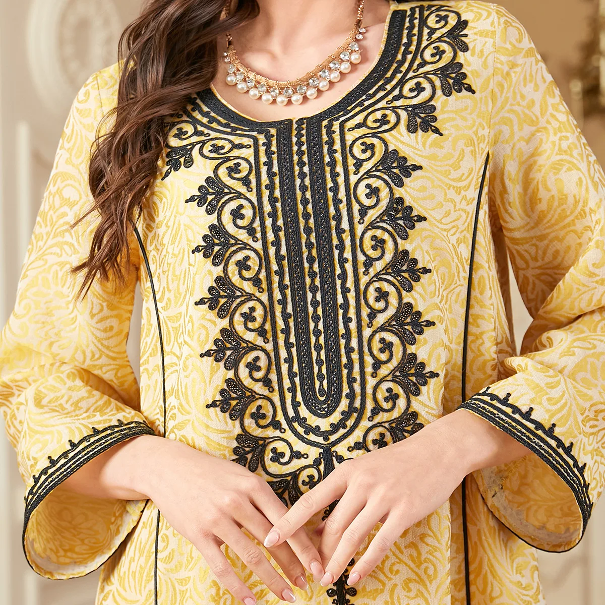 Femme Musulmane Vestidos Jalabiya Embroidery Abayas for Women Muslim Dress Party Gown Dubai Kaftan Eid Djellaba Kebaya Caftan
Femme Musulmane Vestidos Jalabiya Embroidery Abayas for Women Muslim Dress Party Gown Dubai Kaftan Eid Djellaba Kebaya Caftan