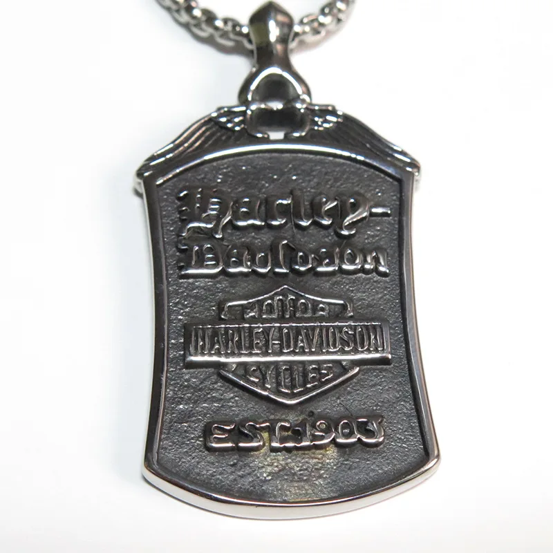 Retro Hip-hop Titanium Steel Motorcycle Pendant Unique Powerful Necklace For Harley Davidson Punk Style Titanium Steel Pendant
Retro Hip-hop Titanium Steel Motorcycle Pendant Unique Powerful Necklace For Harley Davidson Punk Style Titanium Steel Pendant