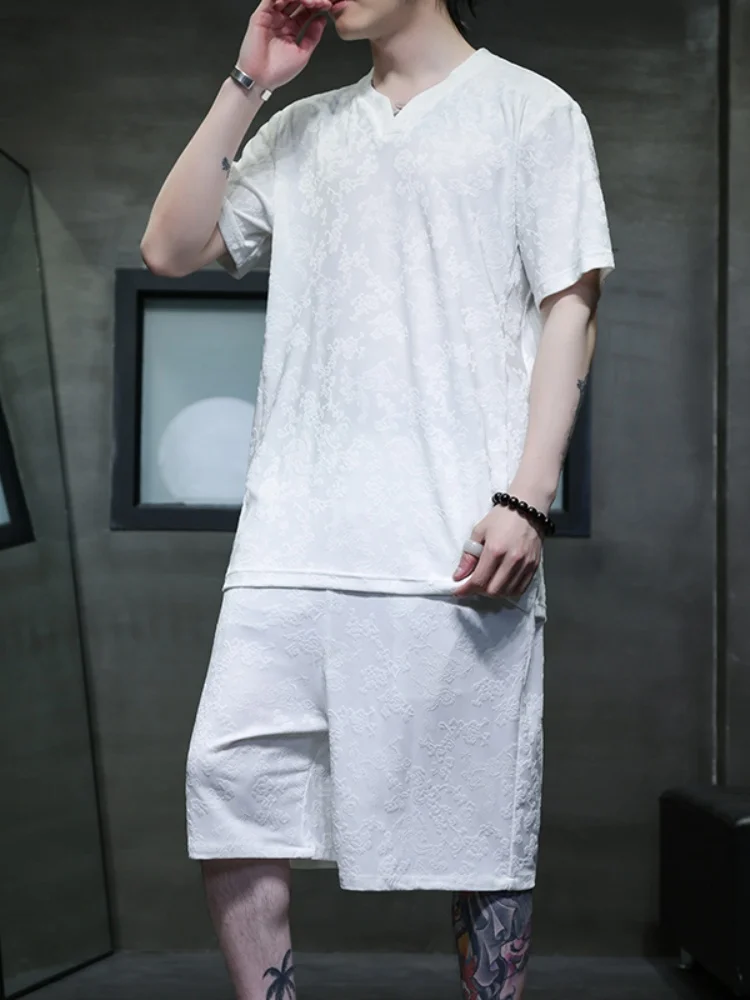 New Chinese Sle Ice Silk ort Sve T-irt Men's Summer Thin Flower Pattern High-End Feeling Men's Faion Set Youth Trend
New Chinese Sle Ice Silk ort Sve T-irt Men's Summer Thin Flower Pattern High-End Feeling Men's Faion Set Youth Trend