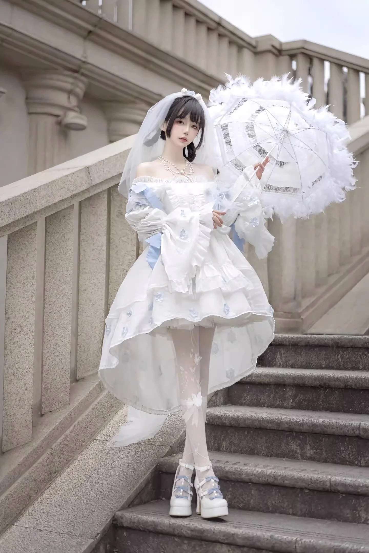 White Embroidered Lolita Dress Fairylike Knot Heavy Embellished Princess on the Run Skirt for Women Girls
White Embroidered Lolita Dress Fairylike Knot Heavy Embellished Princess on the Run Skirt for Women Girls
