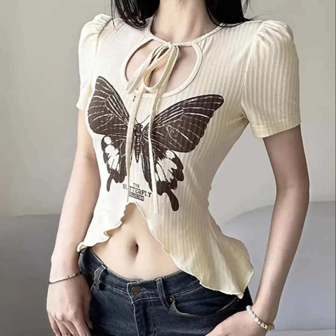 T Shirt Butterfly Printing Irregular Cropped Women Streetwear Vintage Sexy Slim Knitted Tees Summer American Retro Harajuku Tops
T Shirt Butterfly Printing Irregular Cropped Women Streetwear Vintage Sexy Slim Knitted Tees Summer American Retro Harajuku Tops
