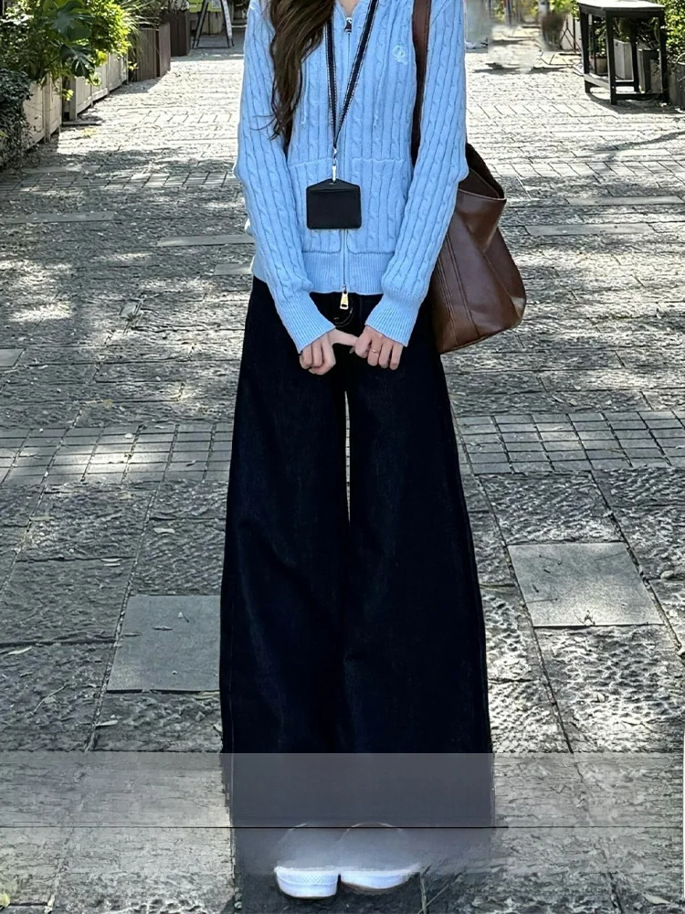 Большие размеры, прямые брюки с высокой талией, темно-синие джинсы, женские свободные повседневные брюки в стиле ретро, осень-зима, новое поступление
Большие размеры, прямые брюки с высокой талией, темно-синие джинсы, женские свободные повседневные брюки в стиле ретро, осень-зима, новое поступление