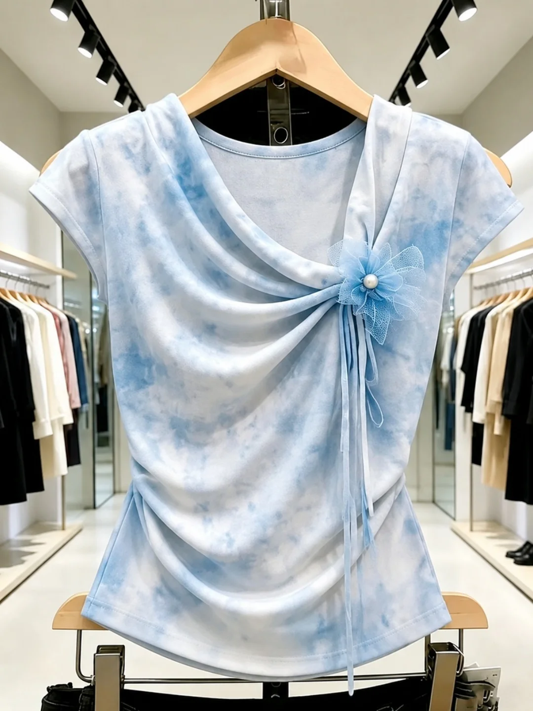 Fashionable Tie-Dye Short Sleeve T-Shirt Women's Slim Fit round Neck Sun Protection Top Knot Waist Design Summer 2026
Fashionable Tie-Dye Short Sleeve T-Shirt Women's Slim Fit round Neck Sun Protection Top Knot Waist Design Summer 2026