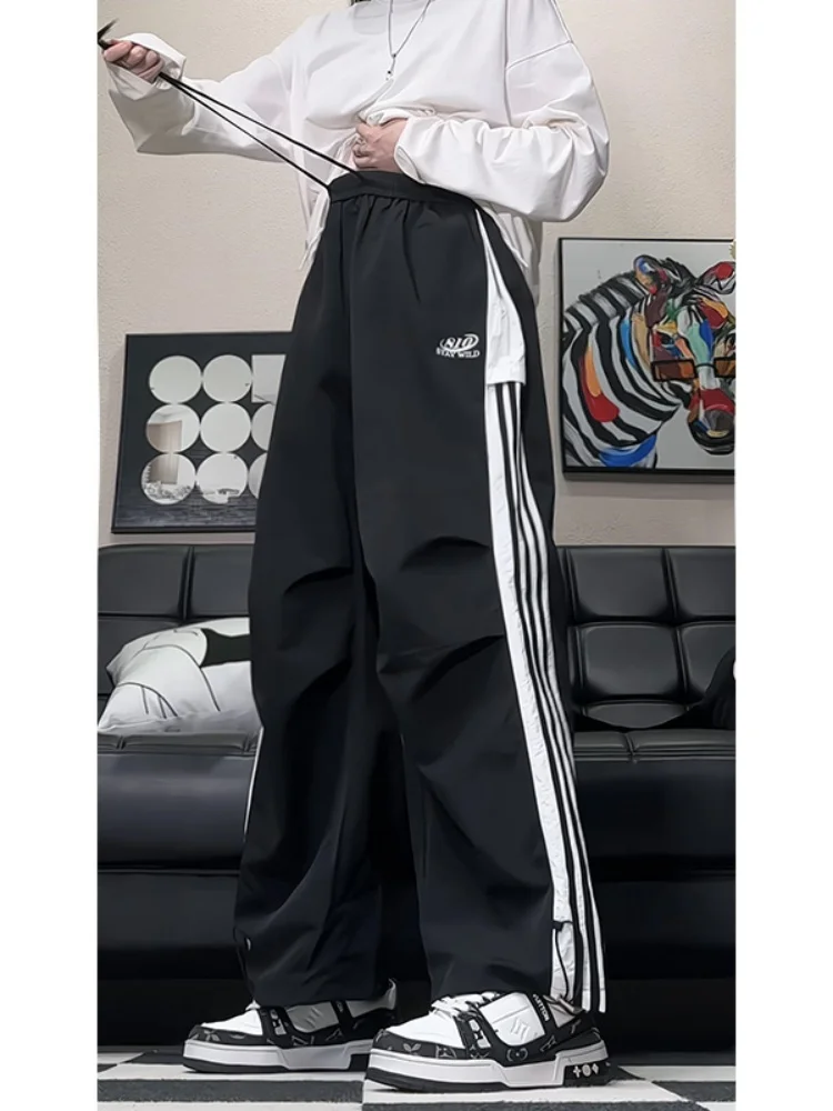 Men's Spring Autumn Camouflage Sports Pants Outdoor Functional Paratrooper Trousers Trendy High Street Hiphop Long Pants
Men's Spring Autumn Camouflage Sports Pants Outdoor Functional Paratrooper Trousers Trendy High Street Hiphop Long Pants