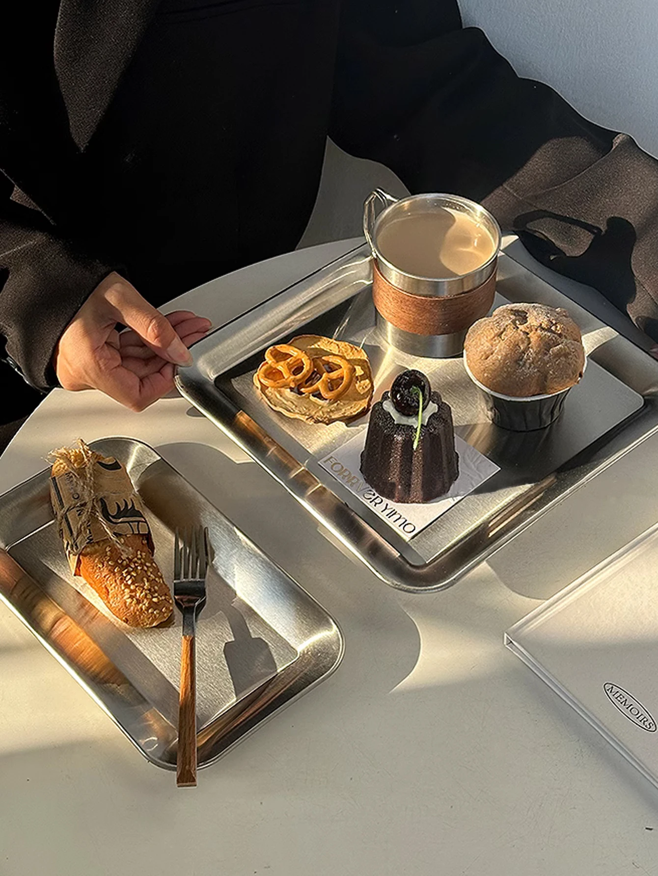 Luxury Square Stainless Steel Serving Tray,Coffee Tray,Desserts – Elegant Serving Platters for Café, Restaurant Bathroom Tray
Luxury Square Stainless Steel Serving Tray,Coffee Tray,Desserts – Elegant Serving Platters for Café, Restaurant Bathroom Tray