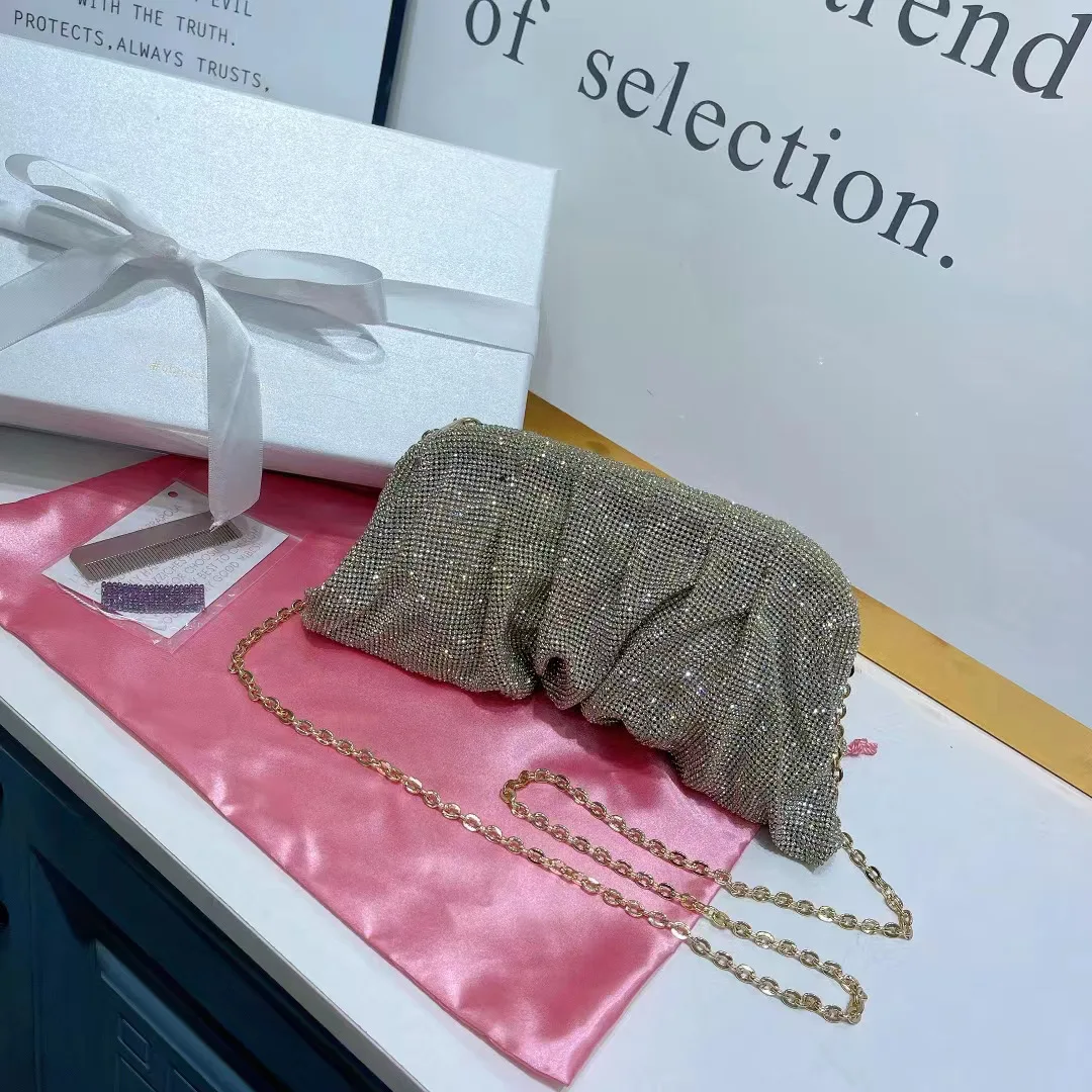 Fashion Pleated Rhinestone Full Diamond Clutch Dinner Bag Shoulder Chain Messenger Clutch Niche Designer Geometric Shoulder Bag
Fashion Pleated Rhinestone Full Diamond Clutch Dinner Bag Shoulder Chain Messenger Clutch Niche Designer Geometric Shoulder Bag