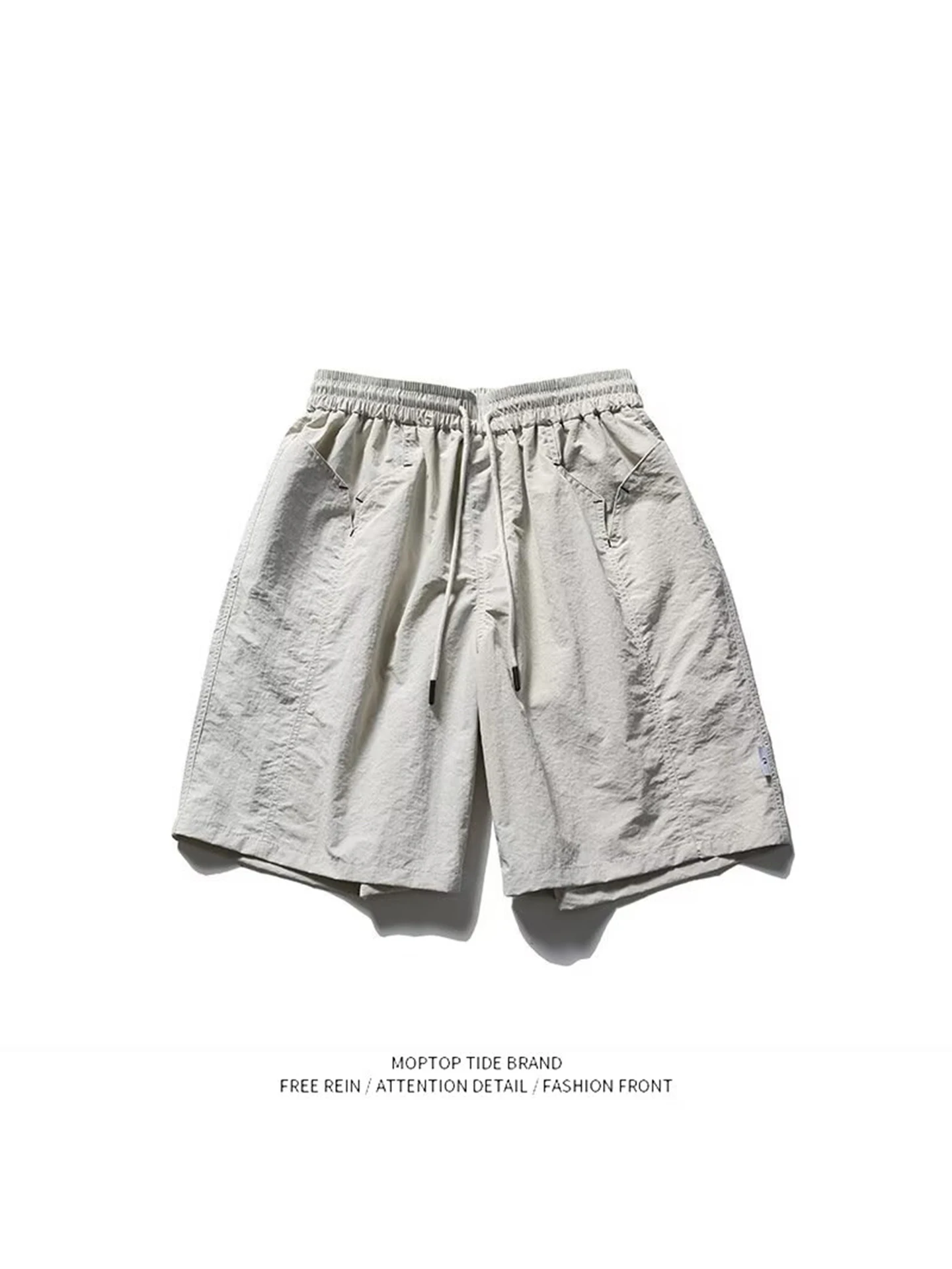 Trendy Outdoor Men's Short Pants Drawstring Thin Quick Dry Sports Shorts Japanese Design Loose Fit Five-Point Summer Shorts
Trendy Outdoor Men's Short Pants Drawstring Thin Quick Dry Sports Shorts Japanese Design Loose Fit Five-Point Summer Shorts